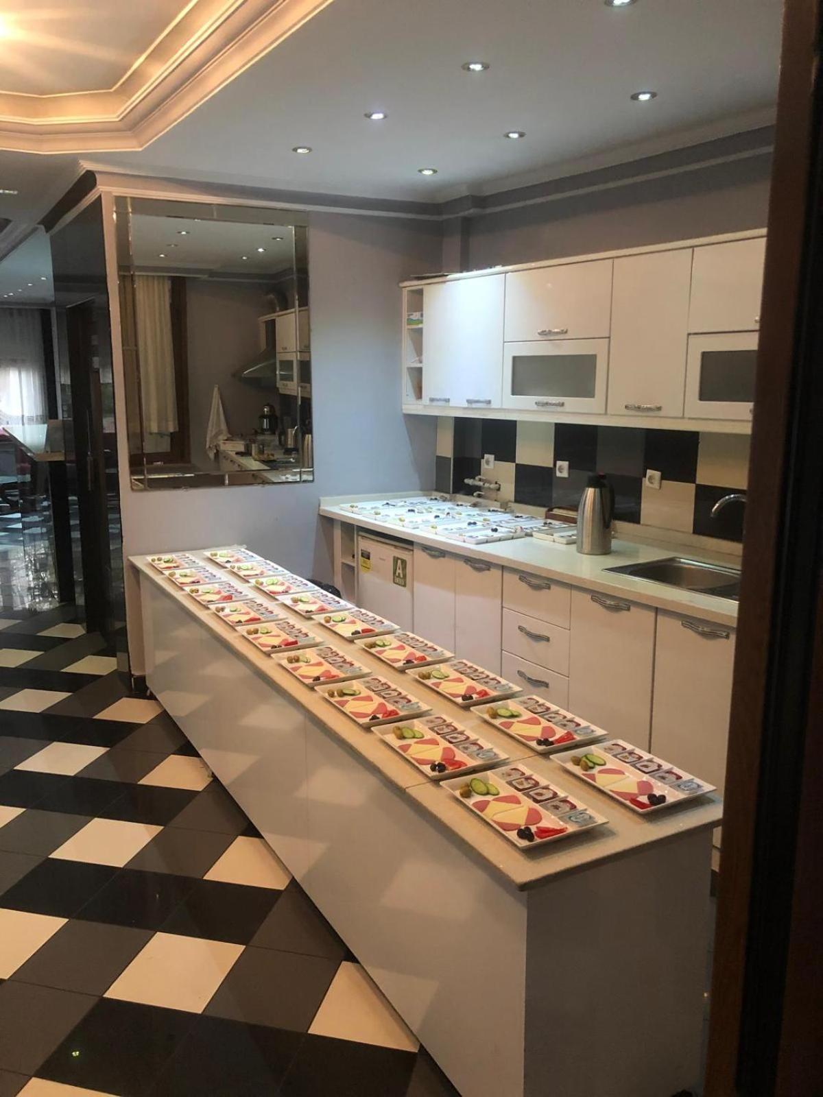 Hotel Flash Suite Istanbul Bagian luar foto